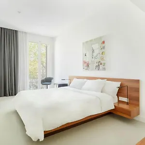 Hotel La Casa Del Sol Hotel Gracia, Sonder By Marriott Bonvoy, Barcelona