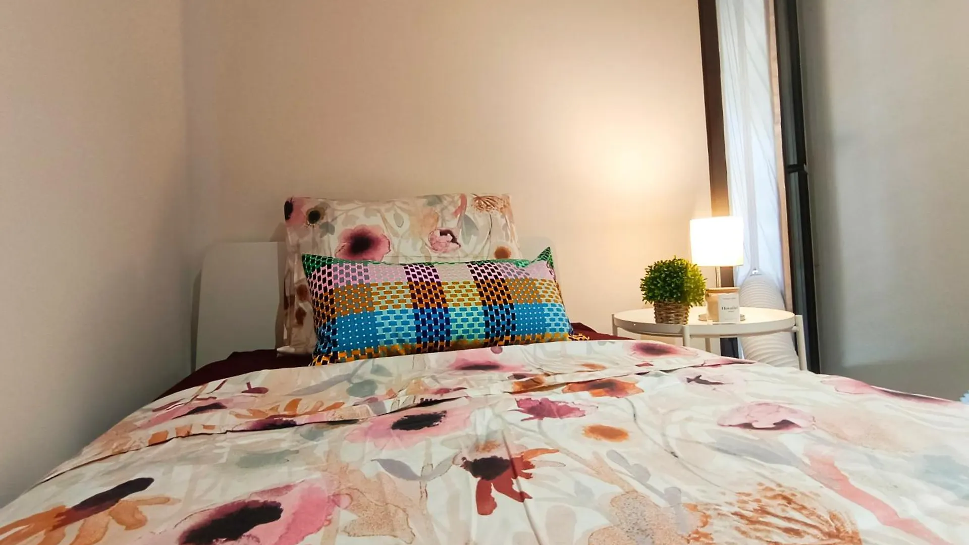 Hostel Private Room By El Born Barcelona