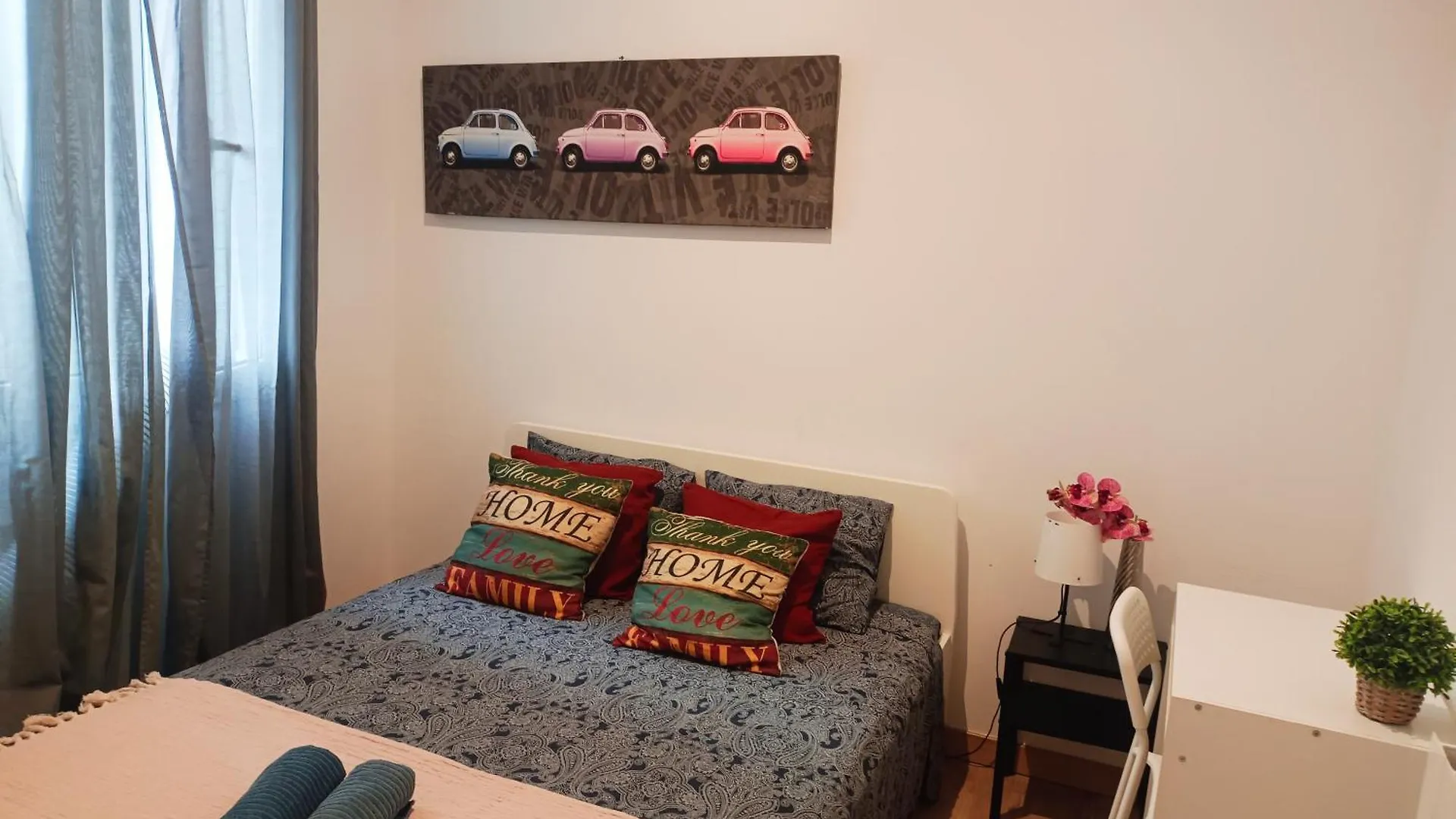 Private Room By El Born Barcelona Hostel