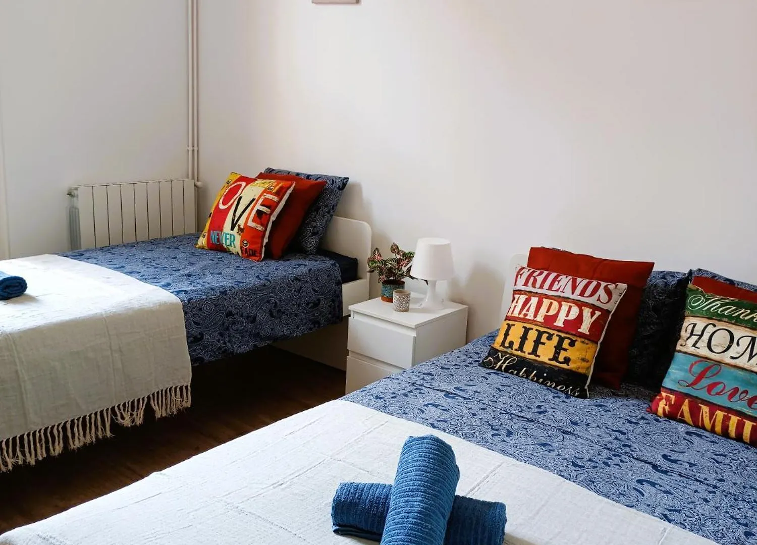 Private Room By El Born Barcellona Ostello