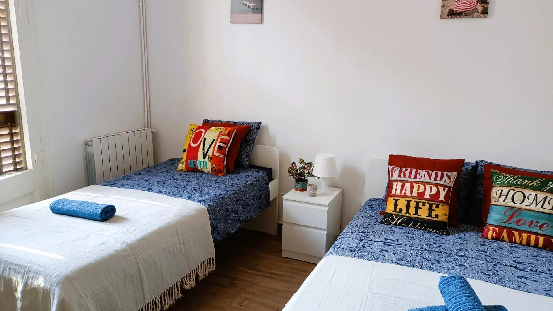 Private Room By El Born Barcellona Ostello